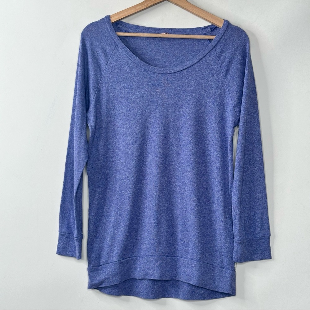 TNA Aritzia Womans Top Athletic Long Sleeve Crew Neck Cuffed Hem Purple Size S